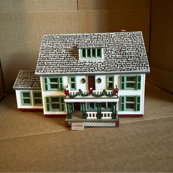 Hallmark Keepsake Sarahs Maine Home The Sarah Plain And Tall 1994 - Picture 2 of 7